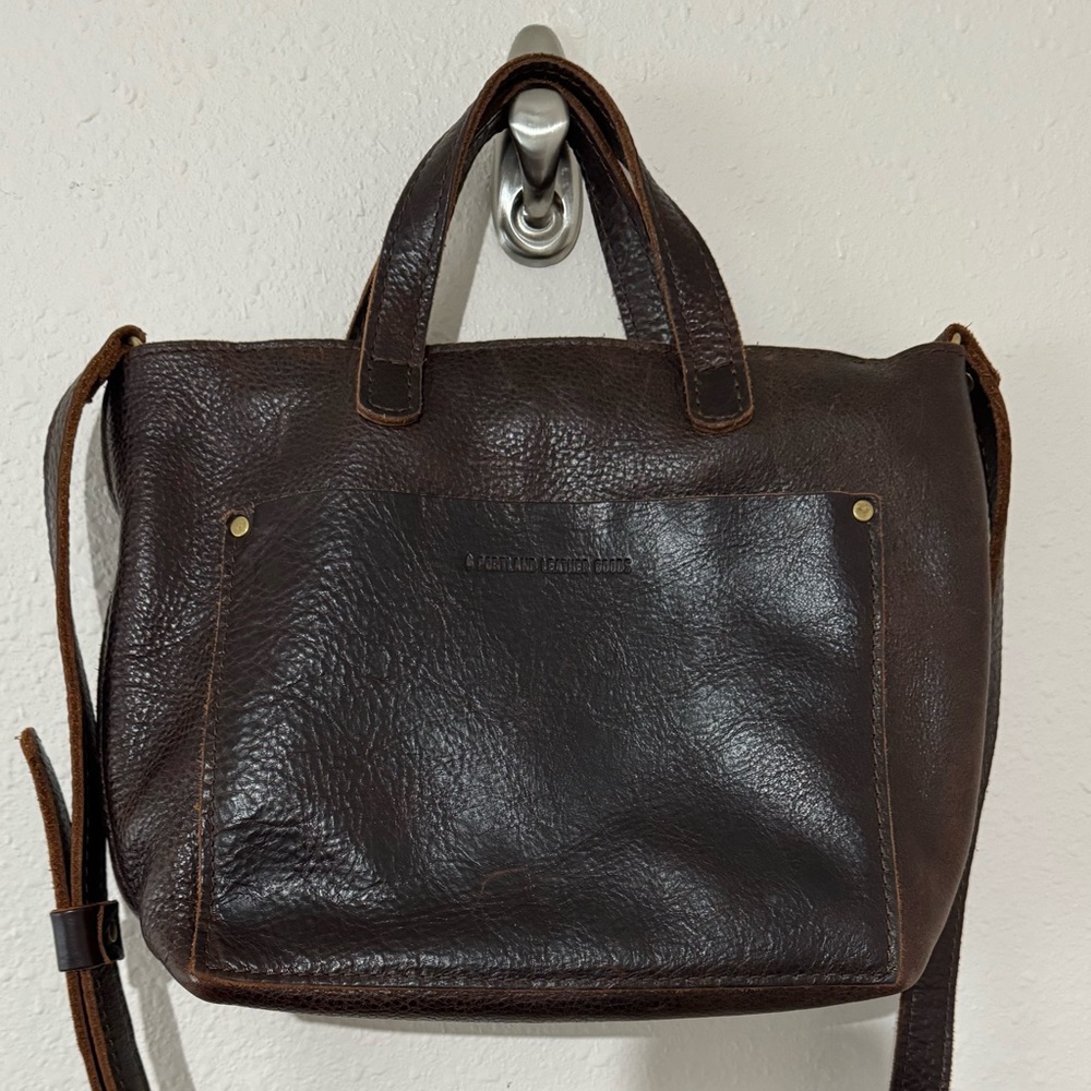 Portland Leather Goods Zipper Mini Crossbody Coldbrew AP